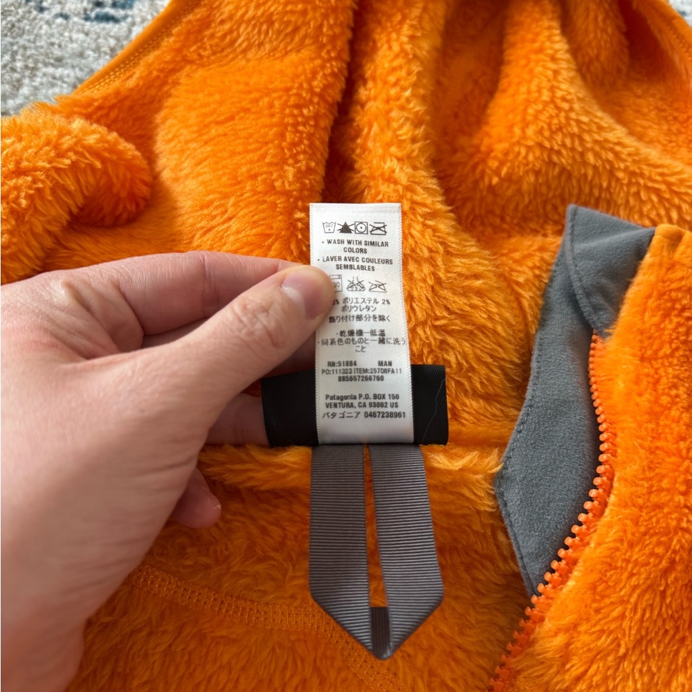 Patagonia Fleece Jacket - Picture 3 of 5